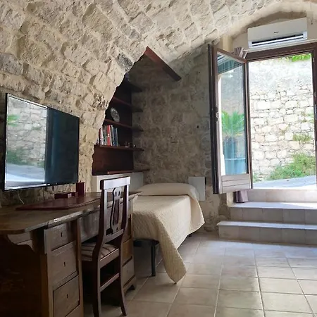 Aristogatti Gæstehus Ragusa